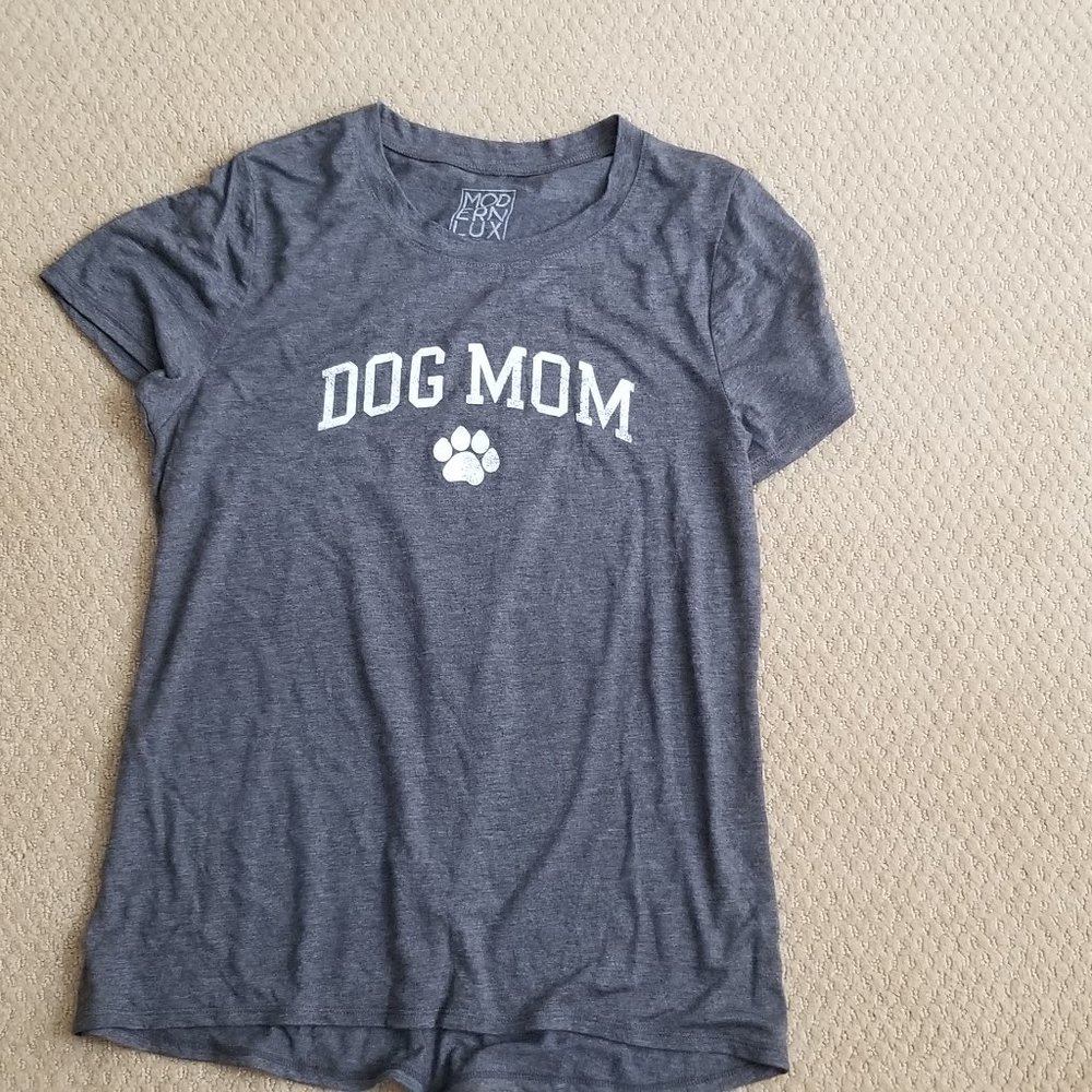 **EUC** Modern Lux Dog Mom T-Shirt Women’s Size XL